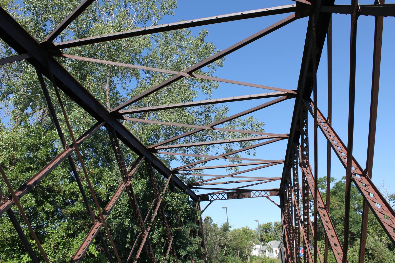 Sway bracing, west span